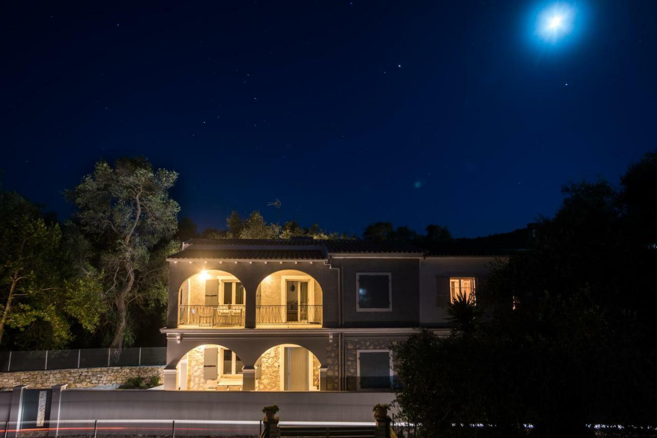 Avali Luxury Houses Gaios Buitenkant foto