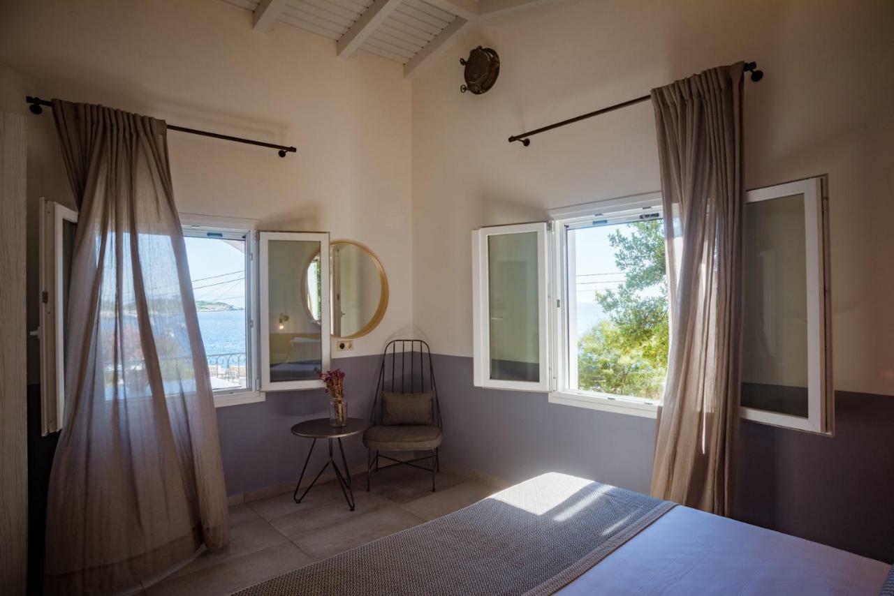 Avali Luxury Houses Gaios Buitenkant foto